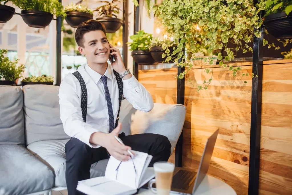 Image représentant le métier de conseiller de vente dans l'alternance de luxe
